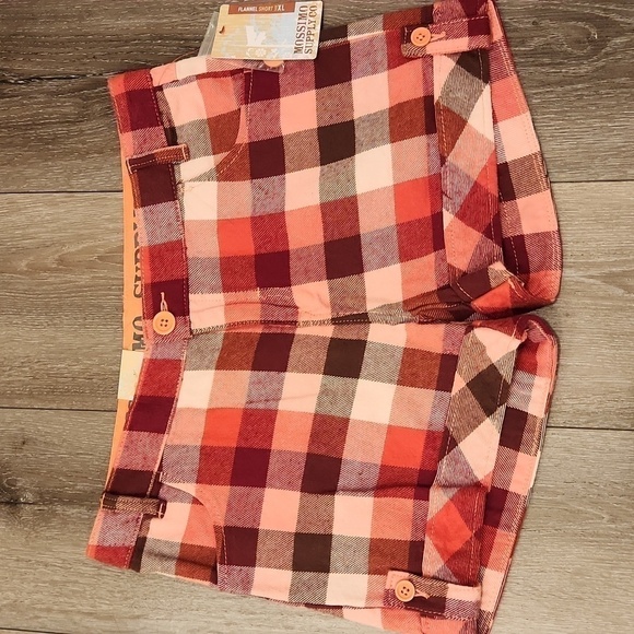 Mossimo Supply  Flanel Shorts - Picture 1 of 6